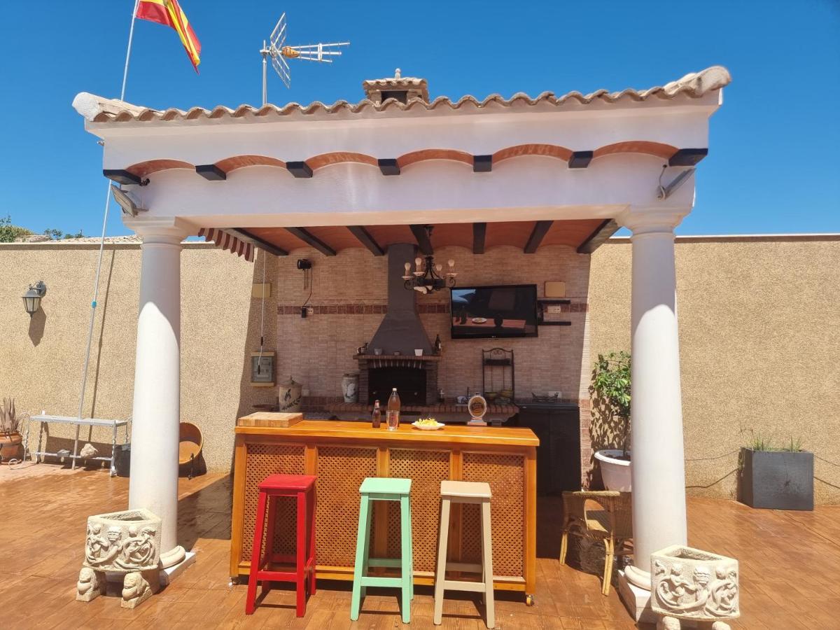 La Fuente Romana Campo-Nubes Bagian luar foto